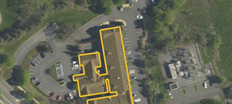 1555 University Dr