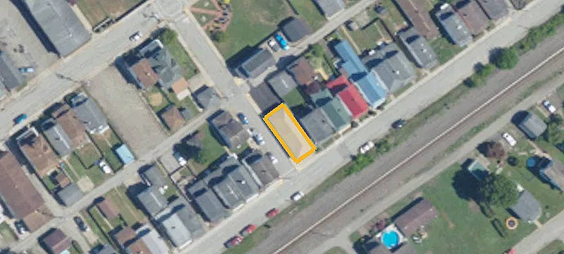 254 Kennedy Ave