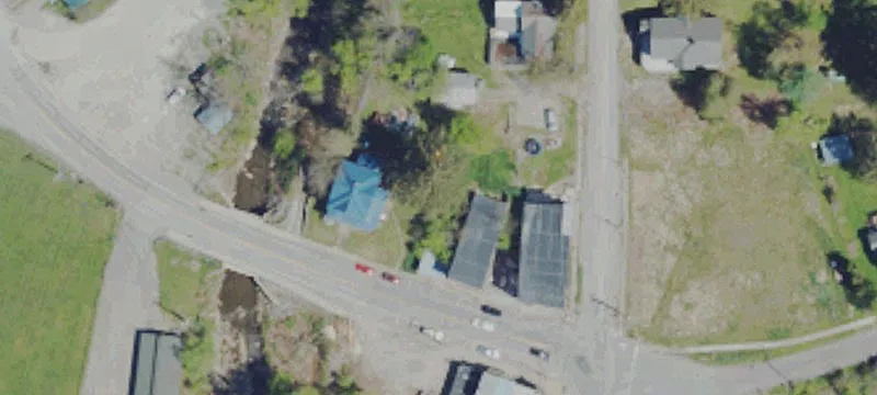 112 Oak St