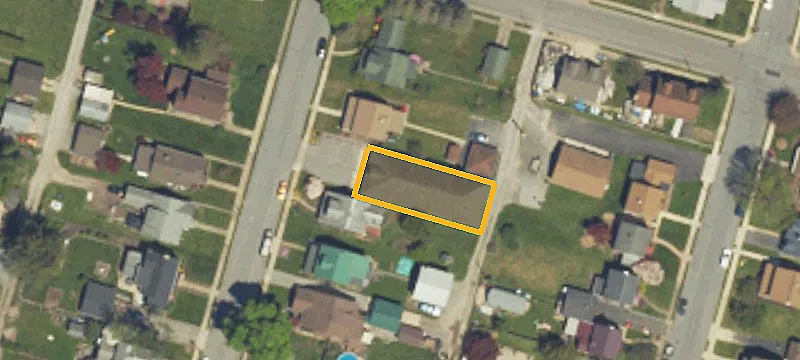 338 Russell Ave