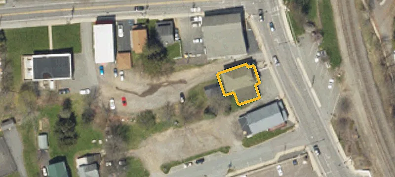 106 Main St