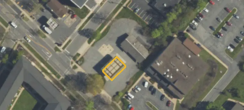 605 University Dr
