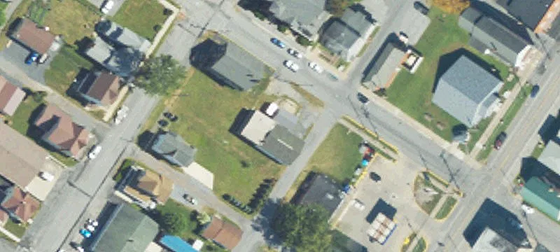 167 4th Ave