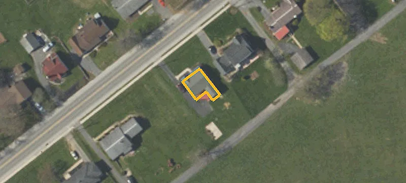 215 Main St