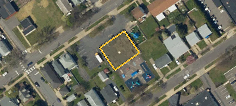 154 2nd Ave