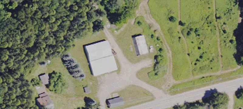 933 Meadville Rd