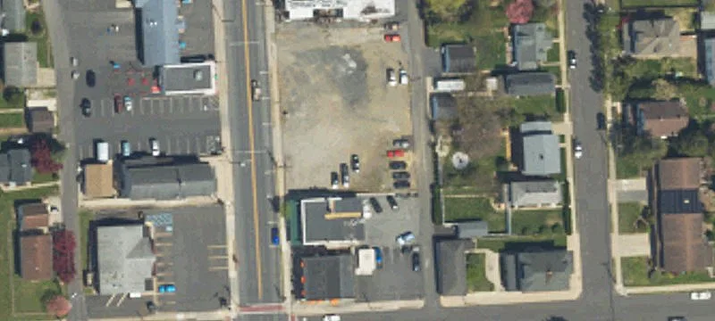 Main St