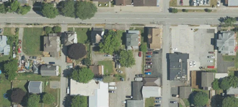 385 Main St