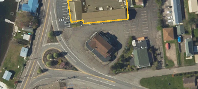 4975 Memorial Hwy