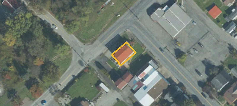 207 Main St