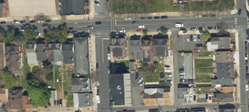 202 4th St