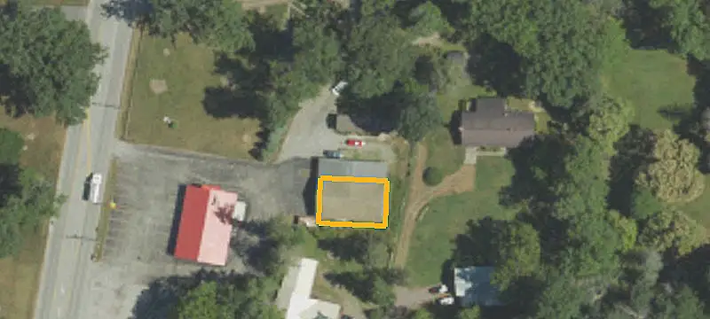 1458 Ctr Ave