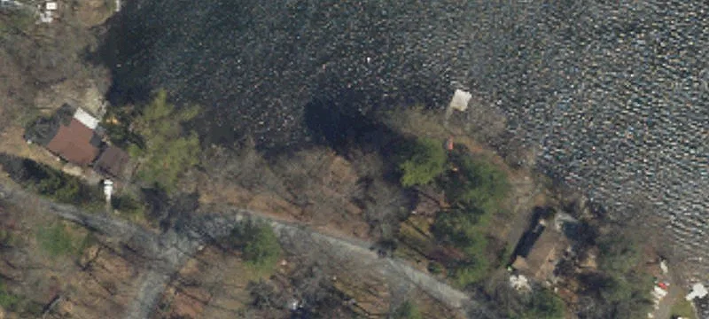 6253 Lakeshore E Dr