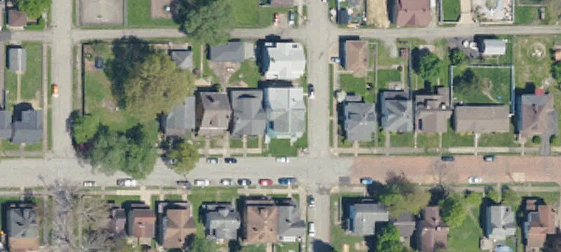 Cedar Ave