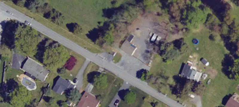 Greenhouse Rd