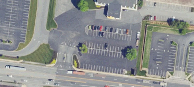 2285 Lincoln E Hwy