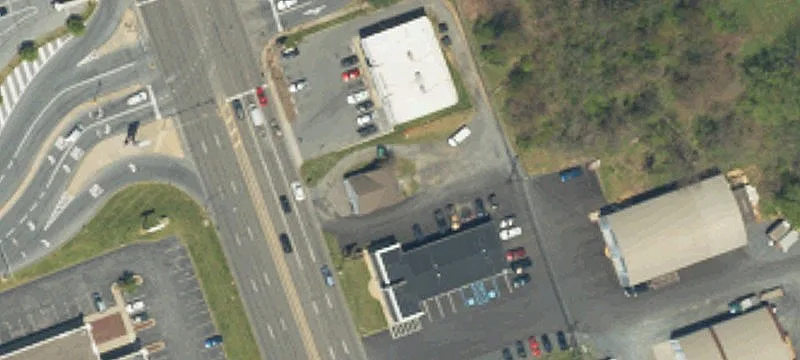 2181 Macarthur Rd