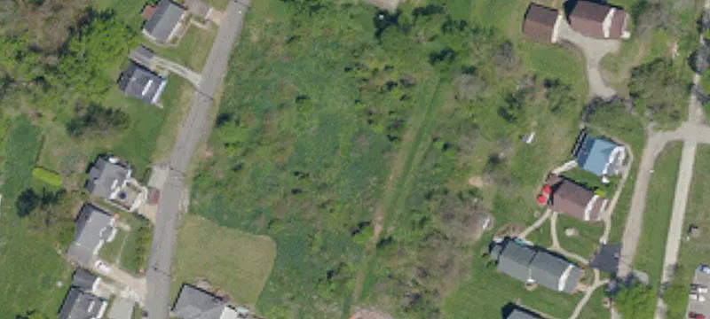 112 Walnut Ln