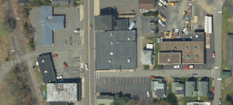 490 Main St