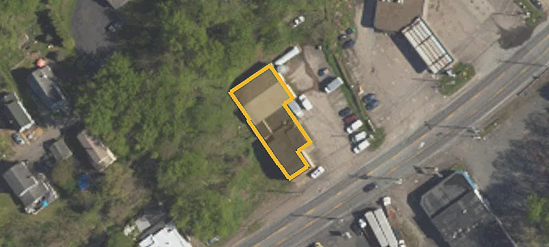 665 Main St