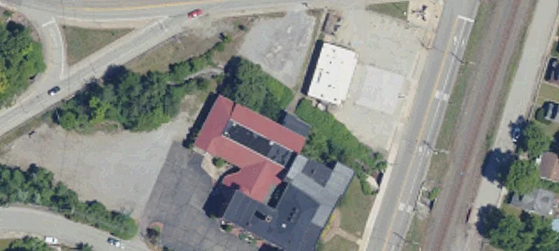 879 Freeport Rd