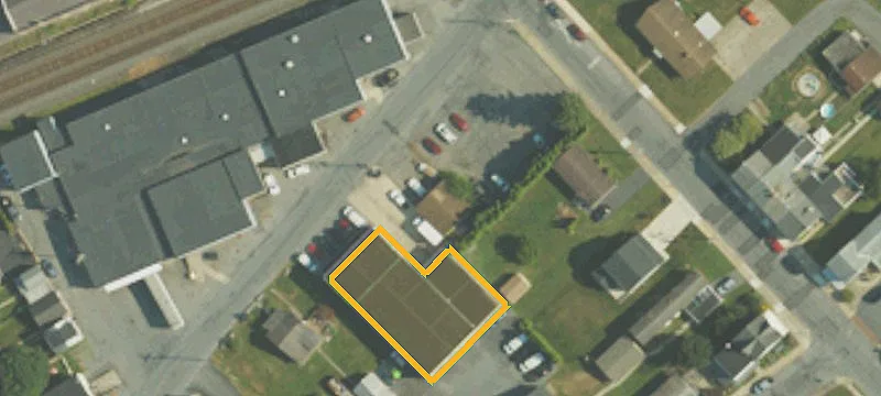 16 Poplar St