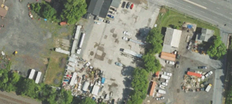 1562 Ben Franklin E Hwy