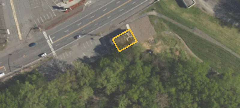 33 Wyoming Ave
