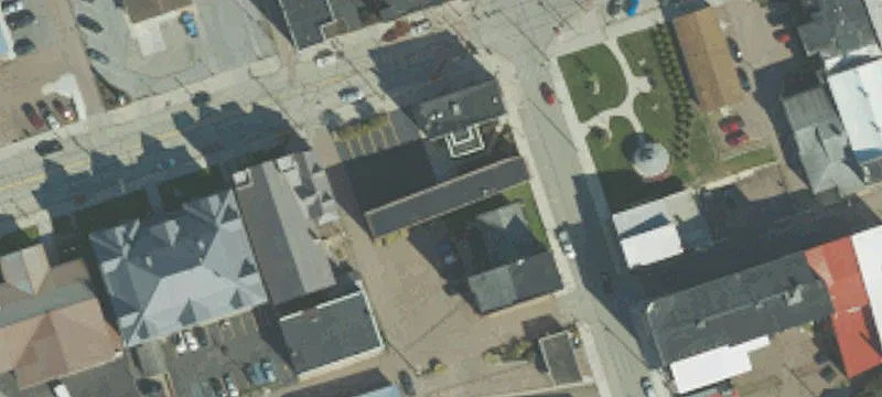 145 Ctr St
