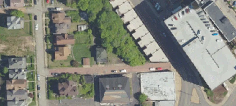 Linwood St