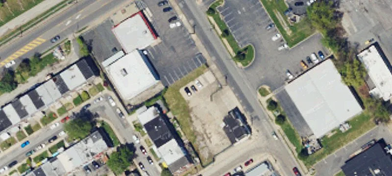 Cedar Ave