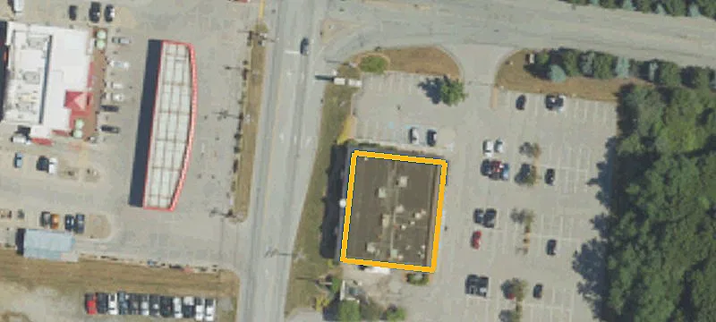 1180 Ctr Ave