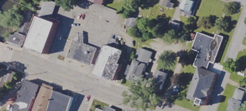 201 Main St