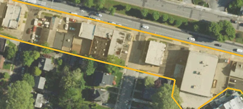 Montrose Ave