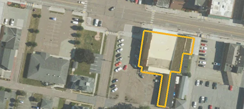 Main St