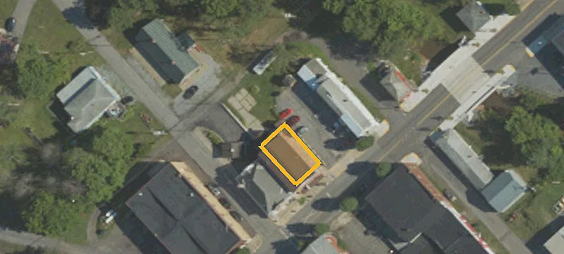 112 Sunshine Ave