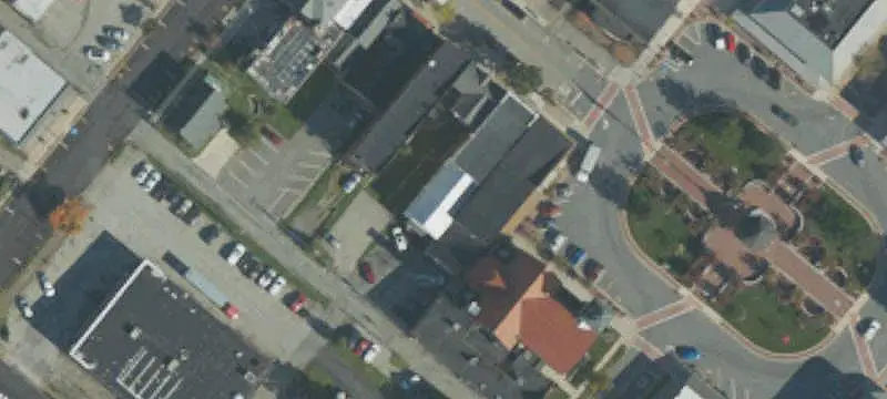 123 Main St