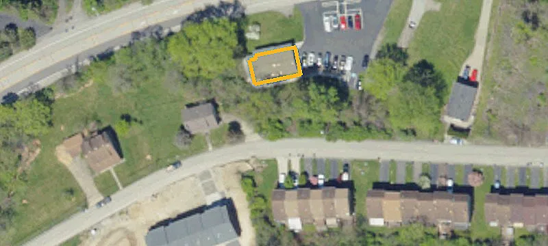 Old Greentree Rd