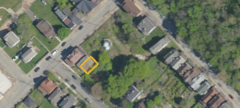 712 Hawkins Ave