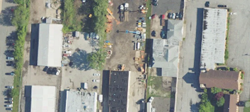Powhattan Ave