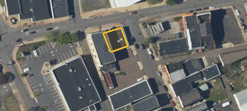 23 Main St