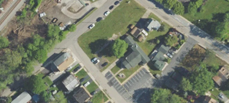 Randall Ave
