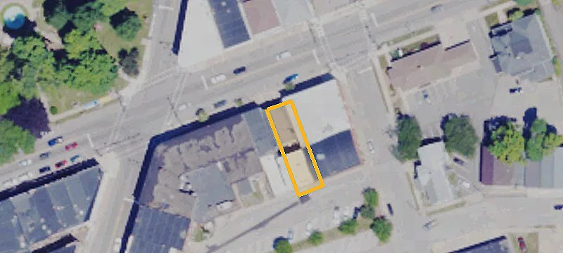 13 Main St