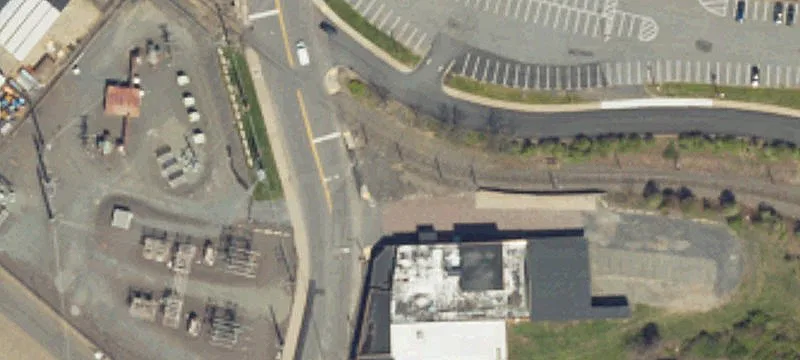 Cedar Ave