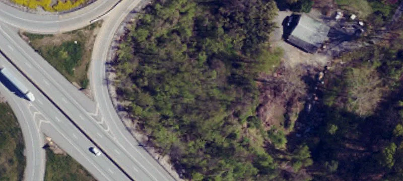 Off 83rd Off I-83