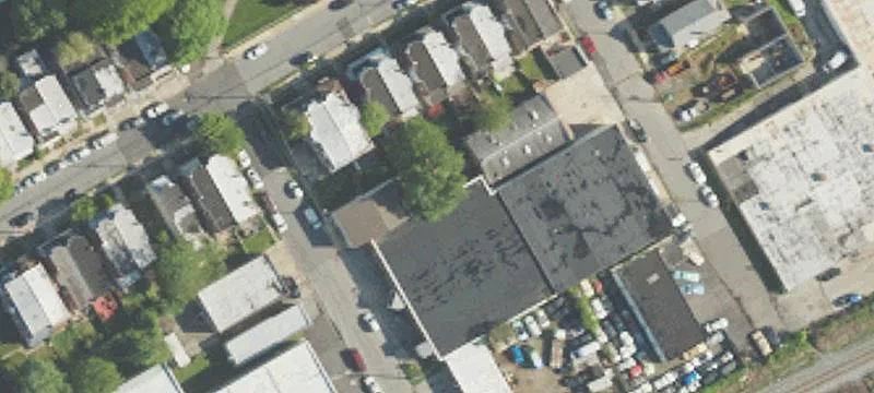 Wolfenden Ave