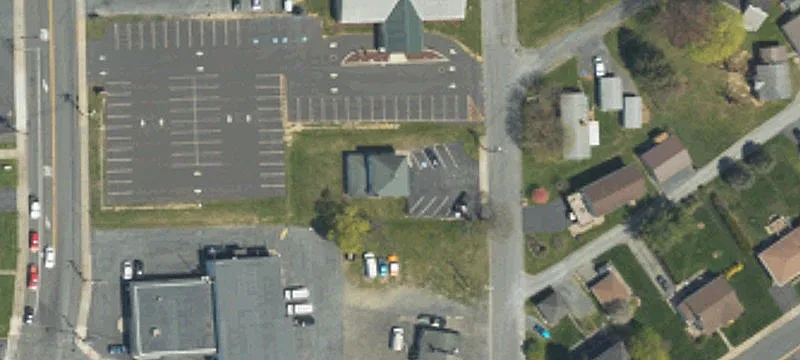 26 Utica Ave