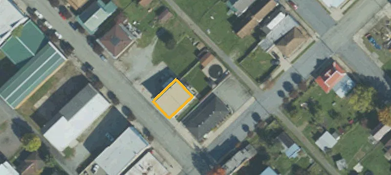 326 Ctr St