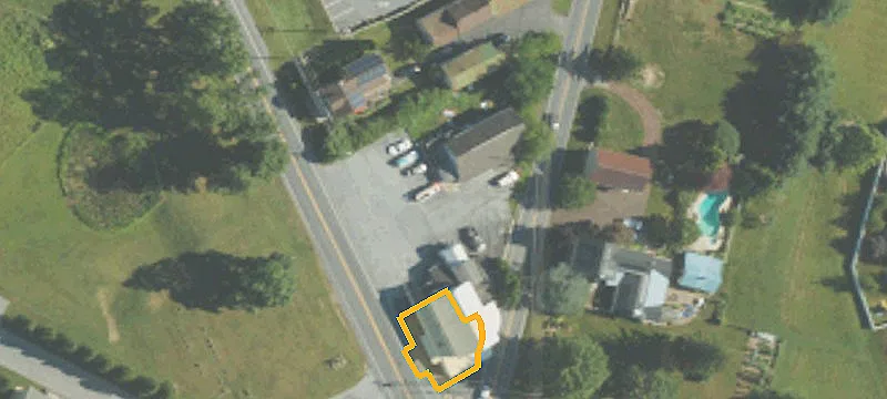 1104 Old Airport Rd