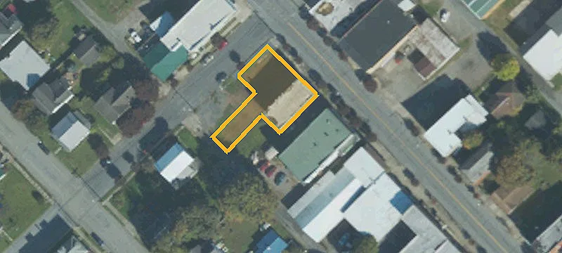305 Main St